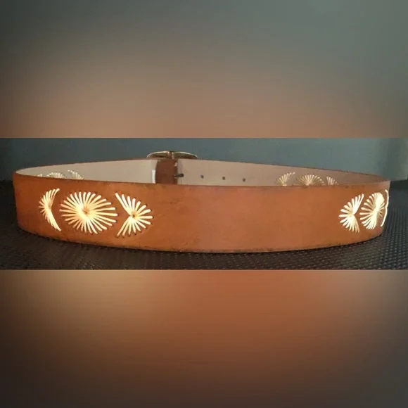 Brown Leather Western/BOHO Belt with Gold Buckle SZ L - Picture 3 of 7
